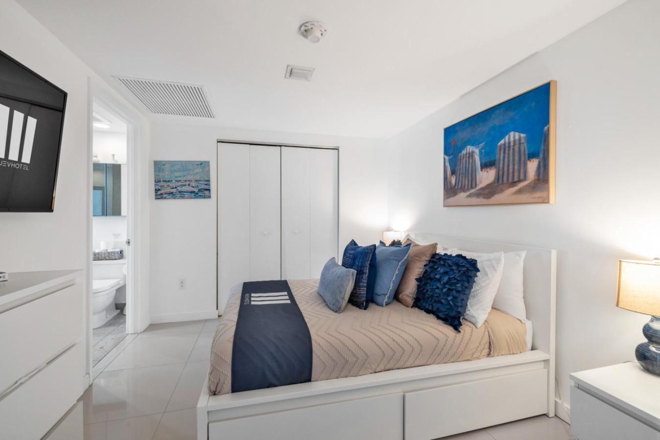 New Listing Promo W 2br Bay View 3 Pools Casa de férias Miami